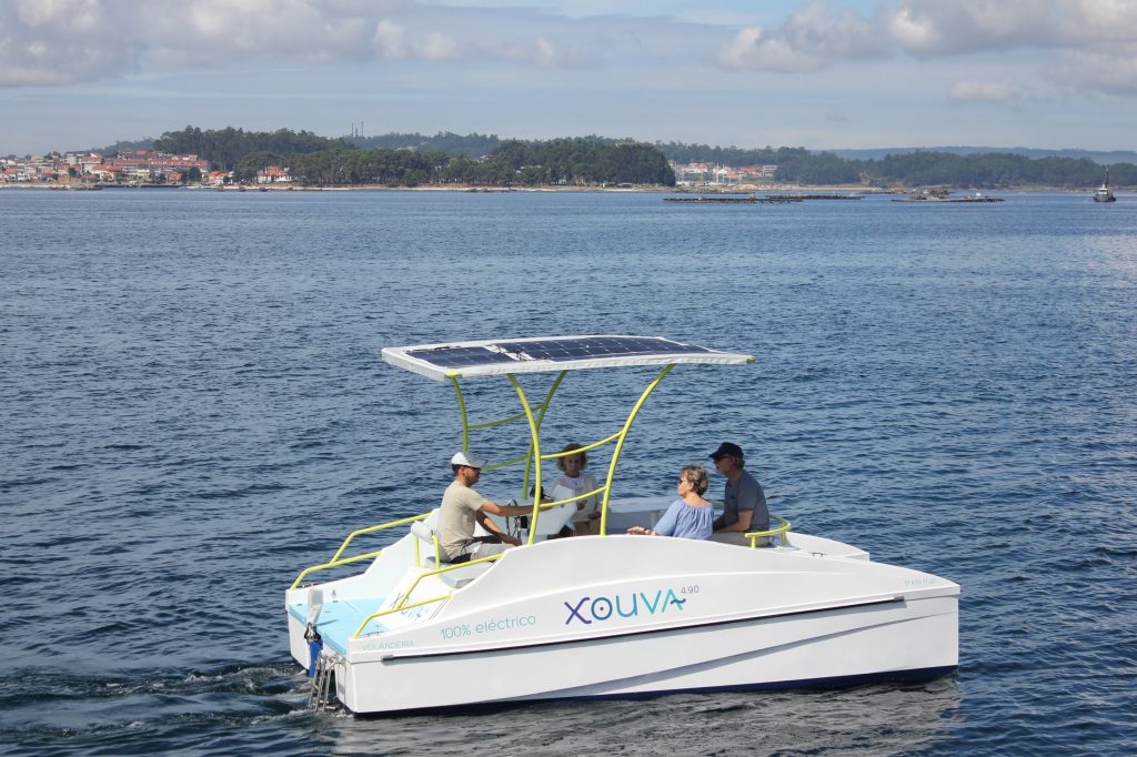 Barco solar - Xouva 4.90